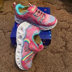 Girls Skechers shoes